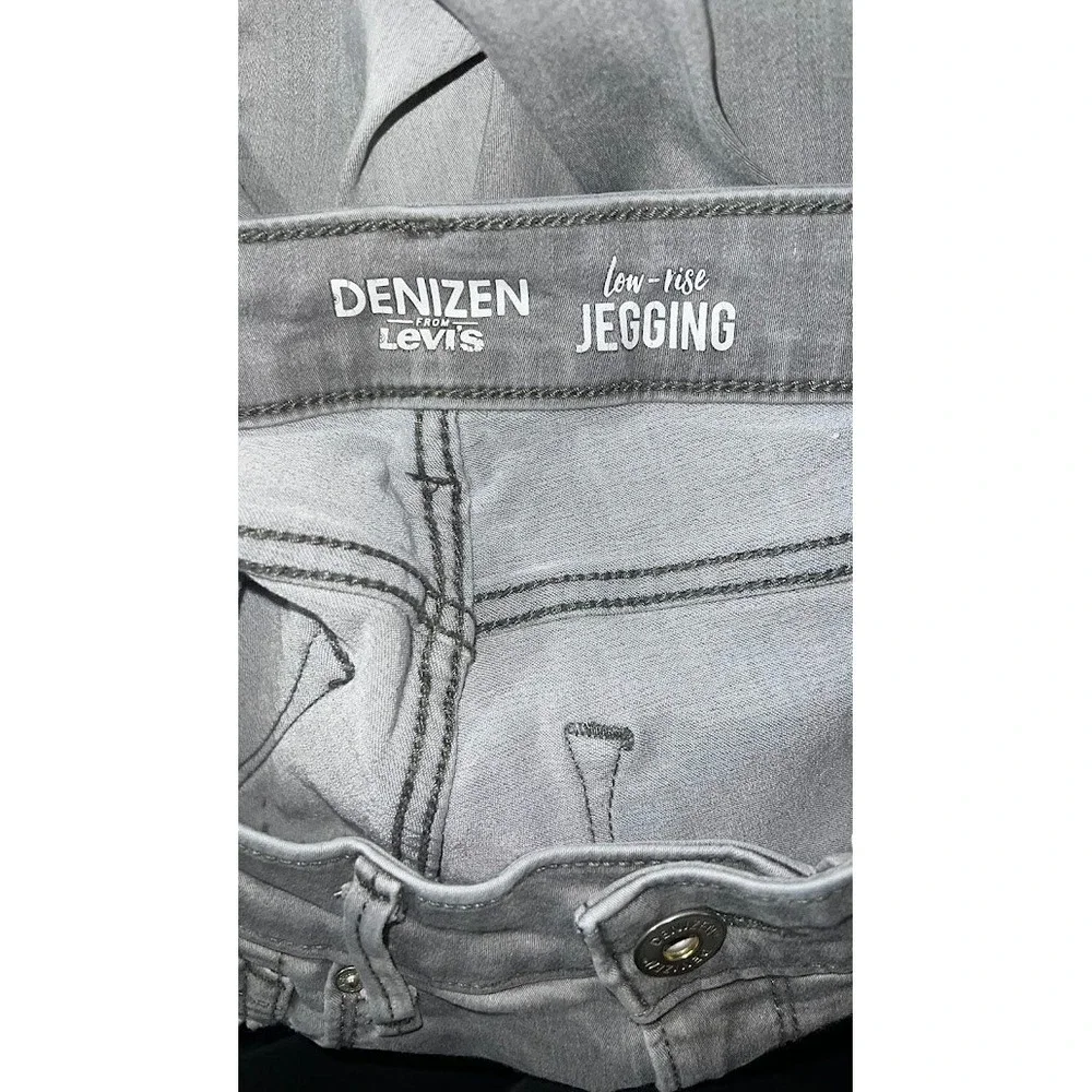 Denizen from Levi's Womens Low Rise Jegging‎ Light Gray Skinny Jeans Size 7 W28